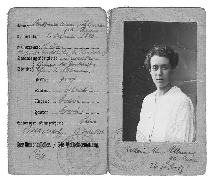 Datei:Reiseausweis KA 3 7b.jpg
