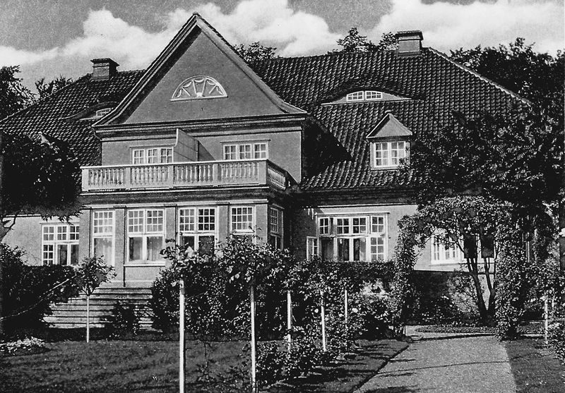 Datei:Direktorenhaus.jpg