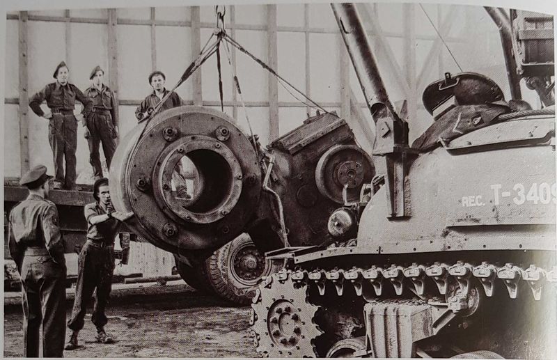 Datei:DemontageKiel.jpg