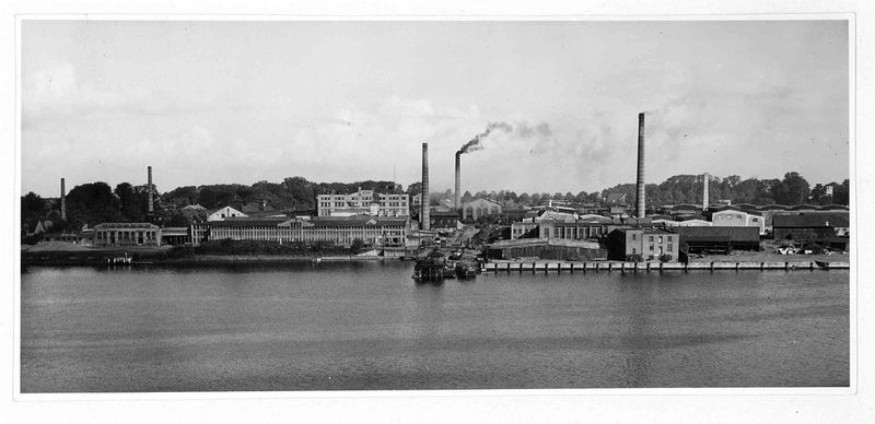 Datei:Carlshuette nach Kriegsende WKII.jpg