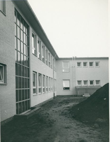 Datei:1.1.B 00063 1962 Neubau erstes Bürogebäude, 002.jpg